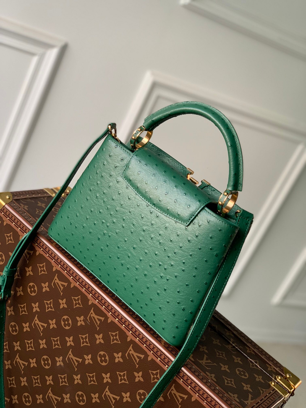 Louis Vuitton Capucines BB