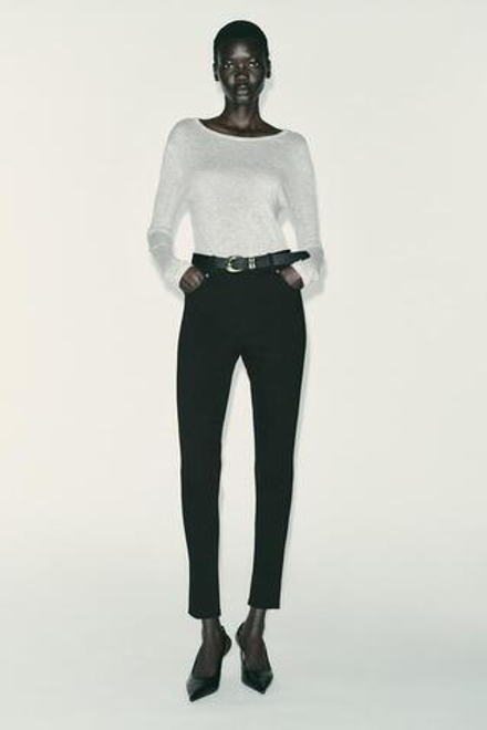 ZARA ДЖЕГГИНСЫ СО СРЕДНЕЙ ПОСАДКОЙ И РЕМНЕМ, ЧЕРНЫЙ