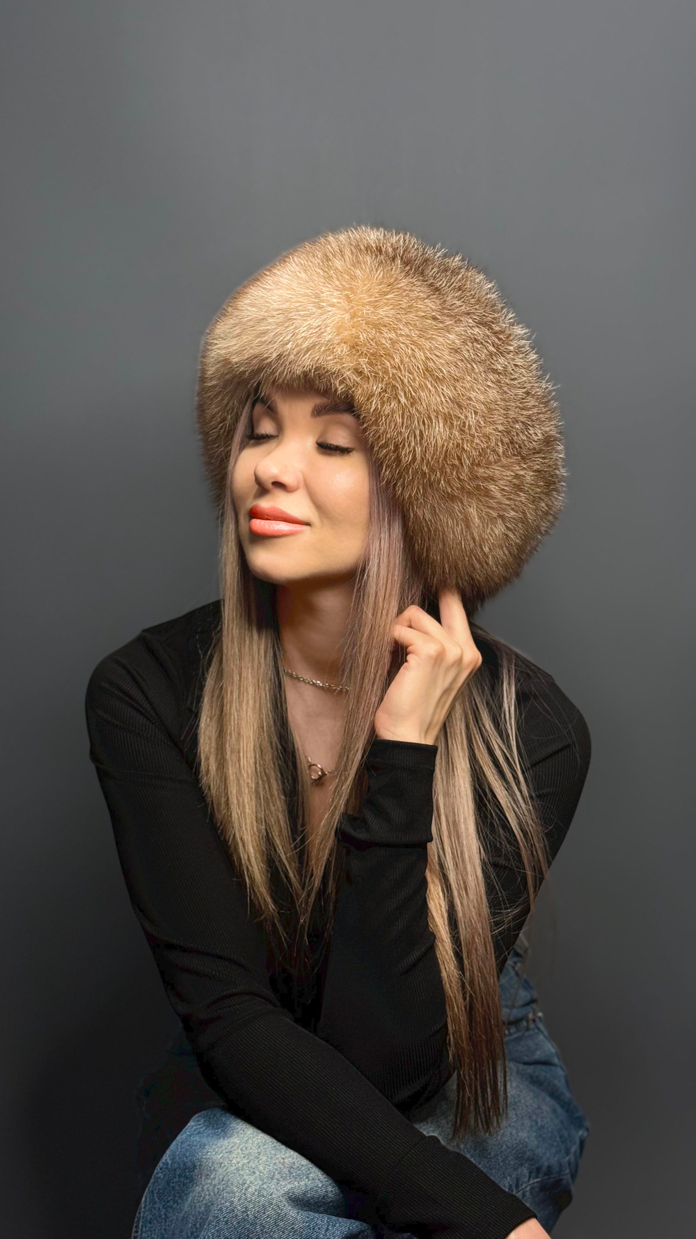 Повязка из меха Блюфрост цвет Обесцвеченный