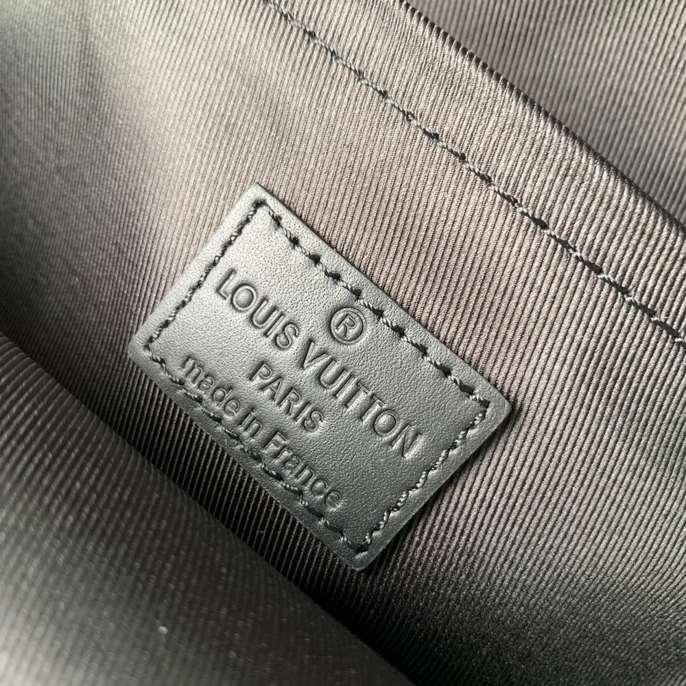 Louis Vuitton Pilot Slingbag