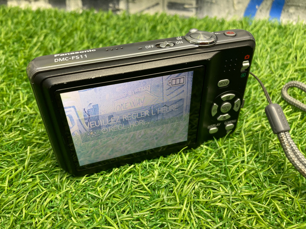 Panasonic Lumix DMC-FS11