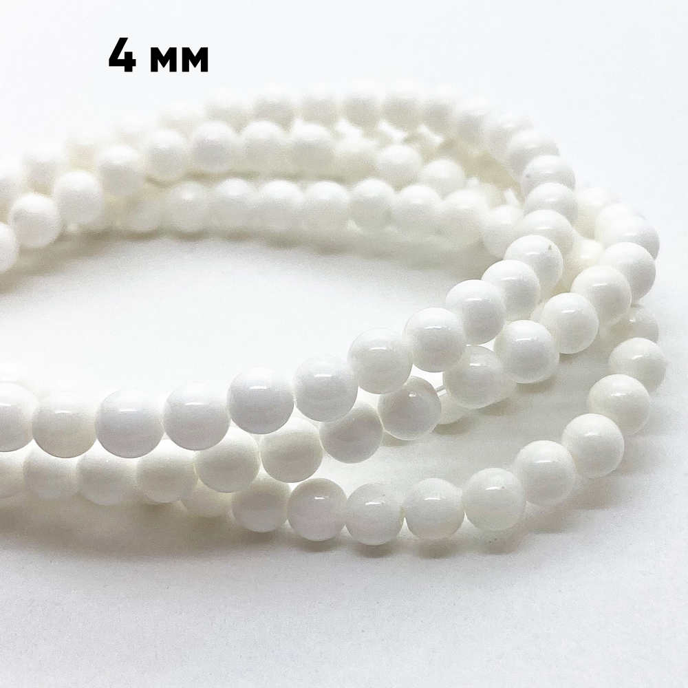 Арагонит бусины, диаметр 4,2-4,4 мм, цена за отрезок 19 см (1/2 нити)