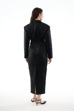 Юбка-карандаш атласная черная