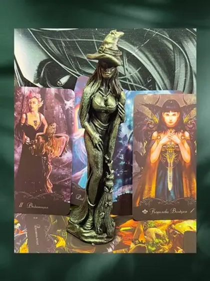 Свеча "Ведьмочка" программная