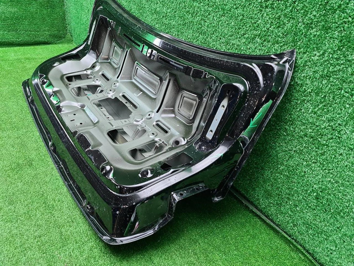 Крышка багажника Geely Preface (2024-н.в.)