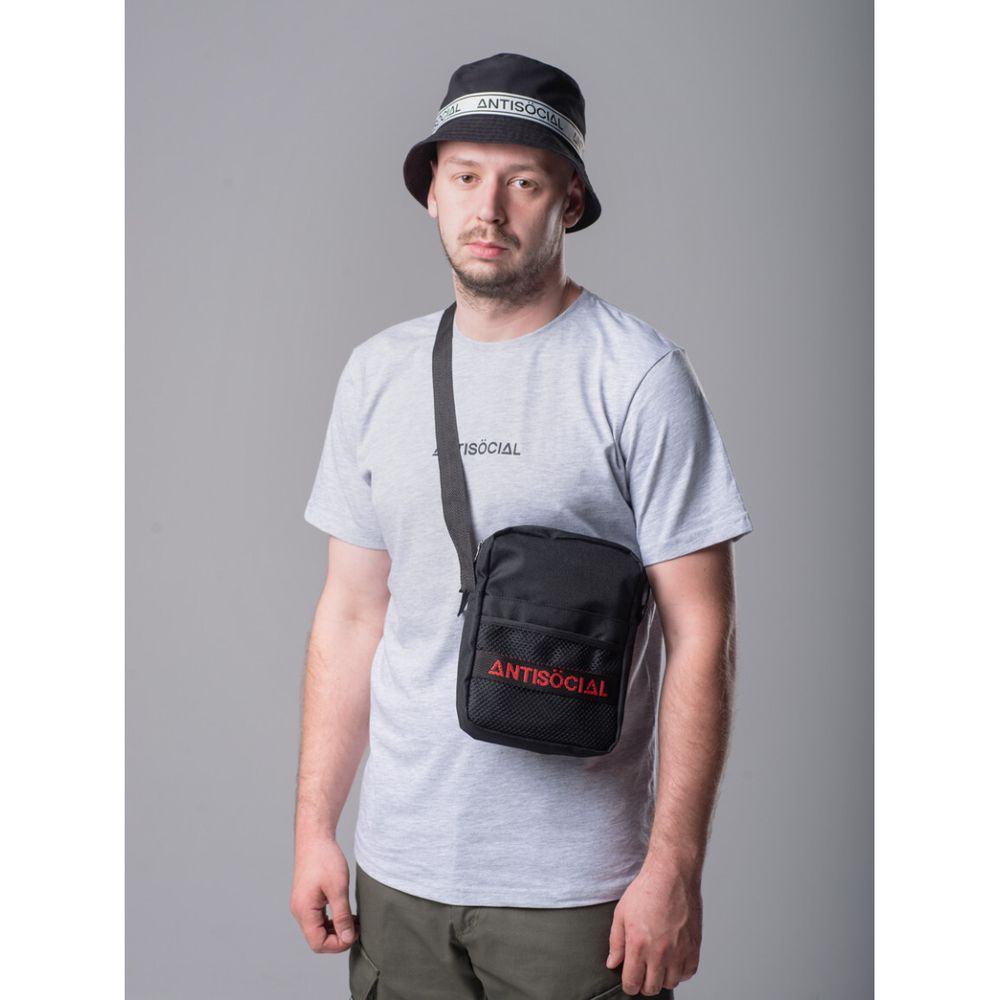 Сумка Antisocial Messenger Черно-красная