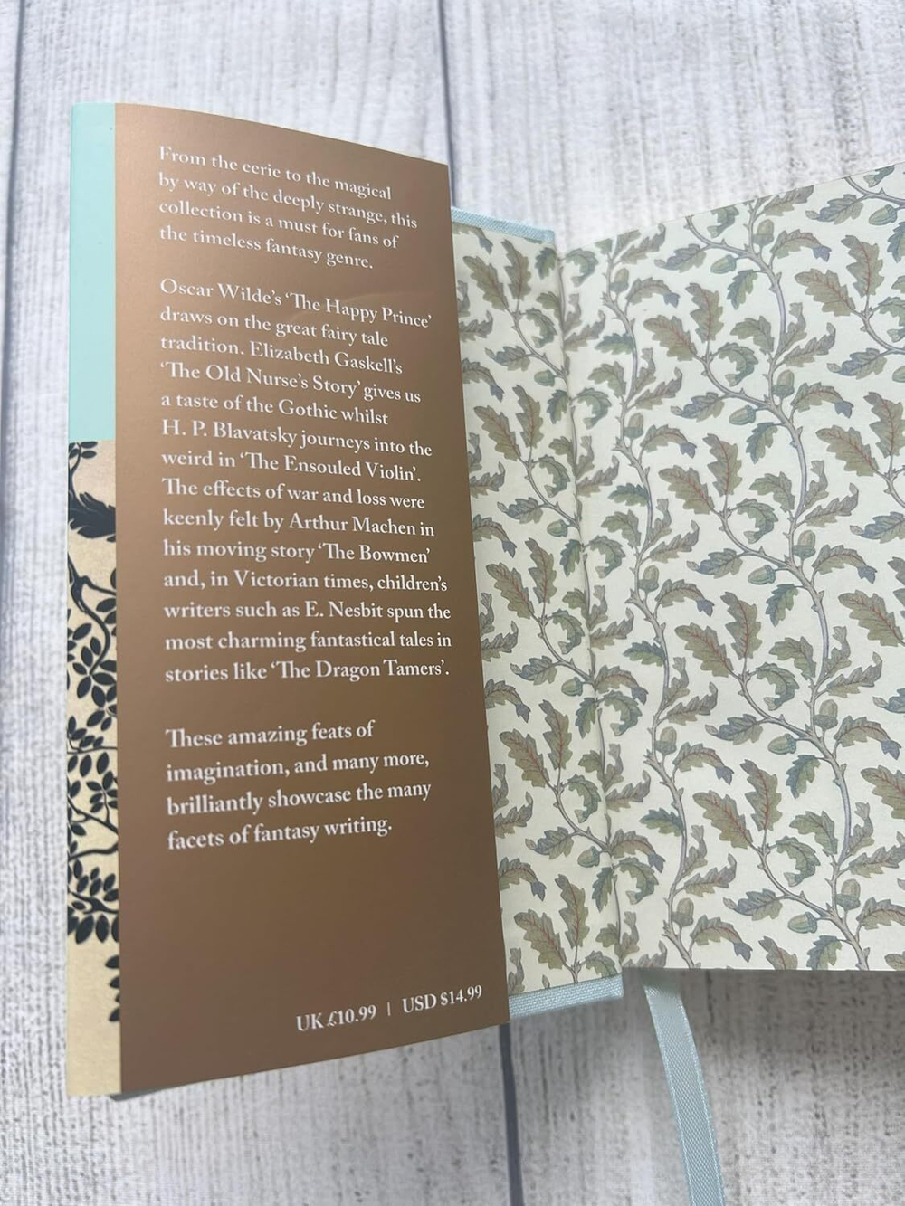 Classic Fantasy Stories (Macmillan Collector's Library) Hardcover