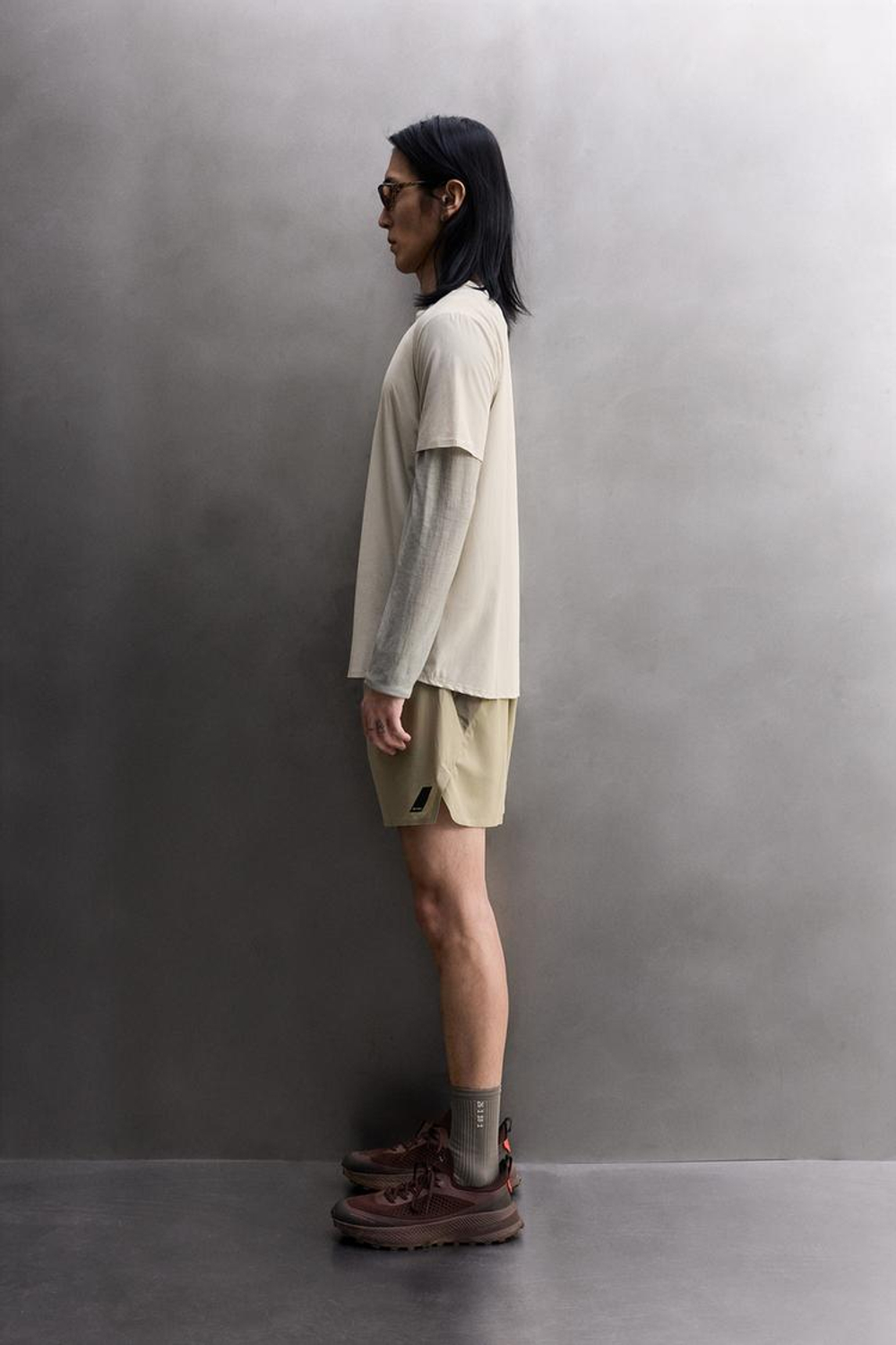 ZARA КОМБИНИРОВАННАЯ ТЕХНИЧЕСКАЯ ФУТБОЛКА ДЛЯ БЕГА, СВЕТЛО-СЕРЫЙ