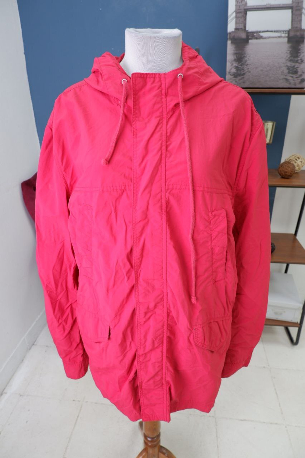 Куртка O'stin  легкая 52 размер