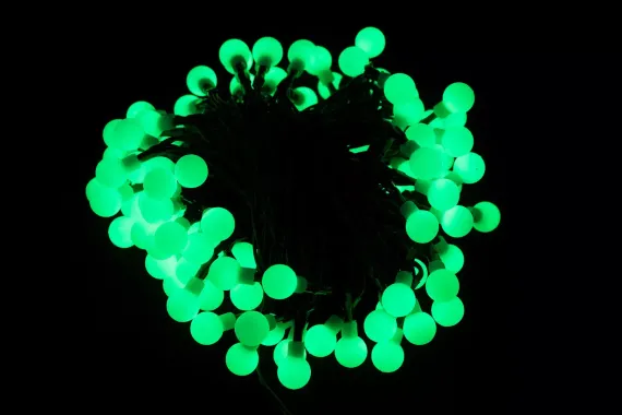 Светодиодная нить шарики с пультом 11,5 м., 220V, 96 разноцветных LED ламп, диаметр шарика 1.6 см, белый провод, Winner Light (m.01.5W.96-1.6ball)