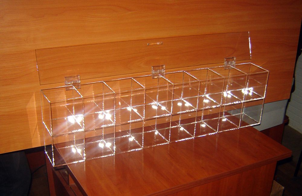 Диспенсер витрина демонстратор 755х100х100 16 ячеек 2-х ярусный для конфет