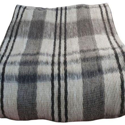 Одеяло полушерстяное