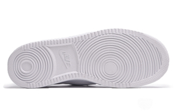 Женские кроссовки Nike Court Borough Low 'All White' AV3171-100