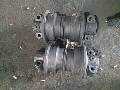 Каток опорный Komatsu PC300 207-30-00150 TAIHEIYO (Япония)