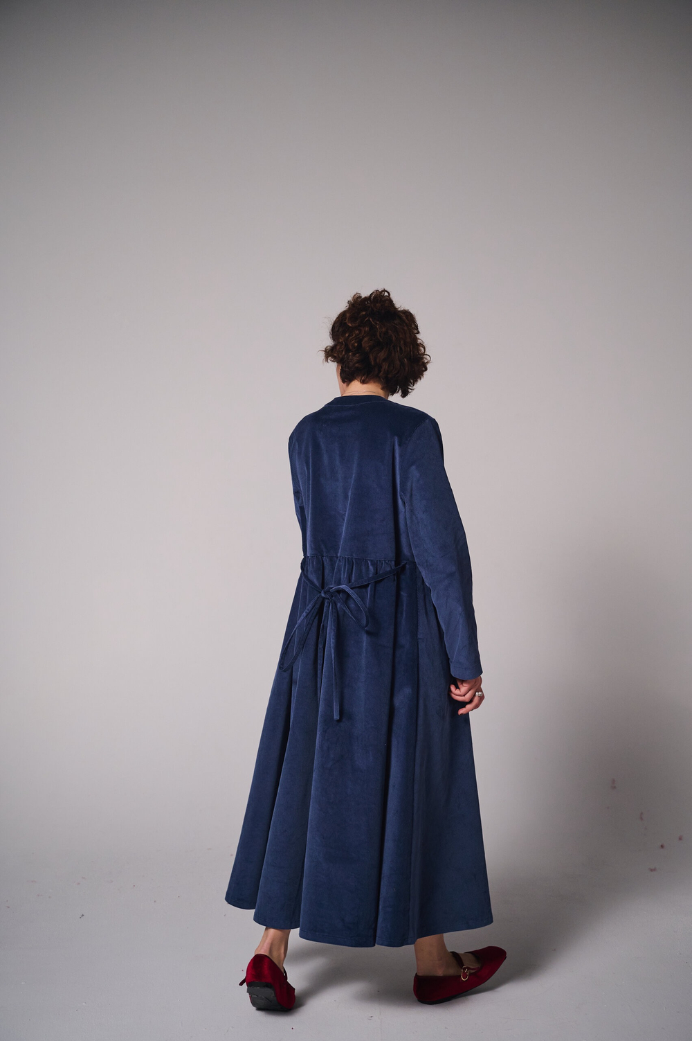 Платье оверсайз, вельвет индиго