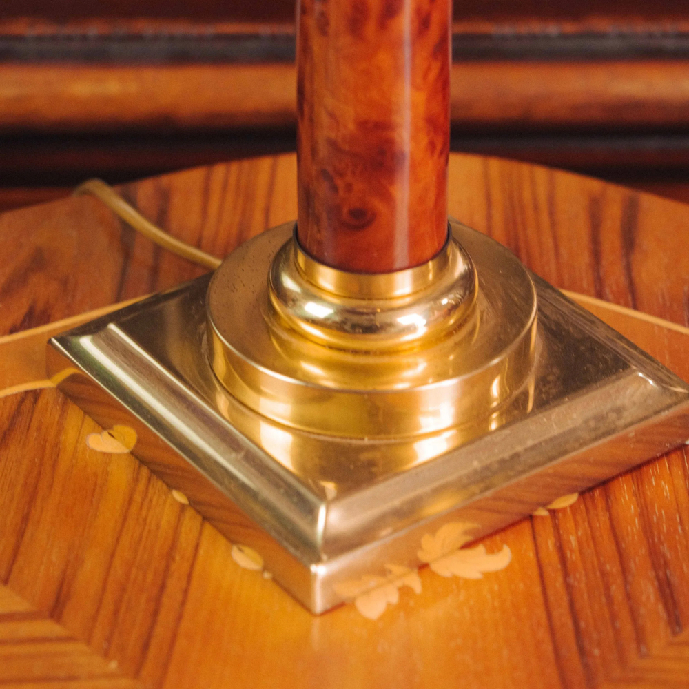 Настольная лампа в классическом стиле