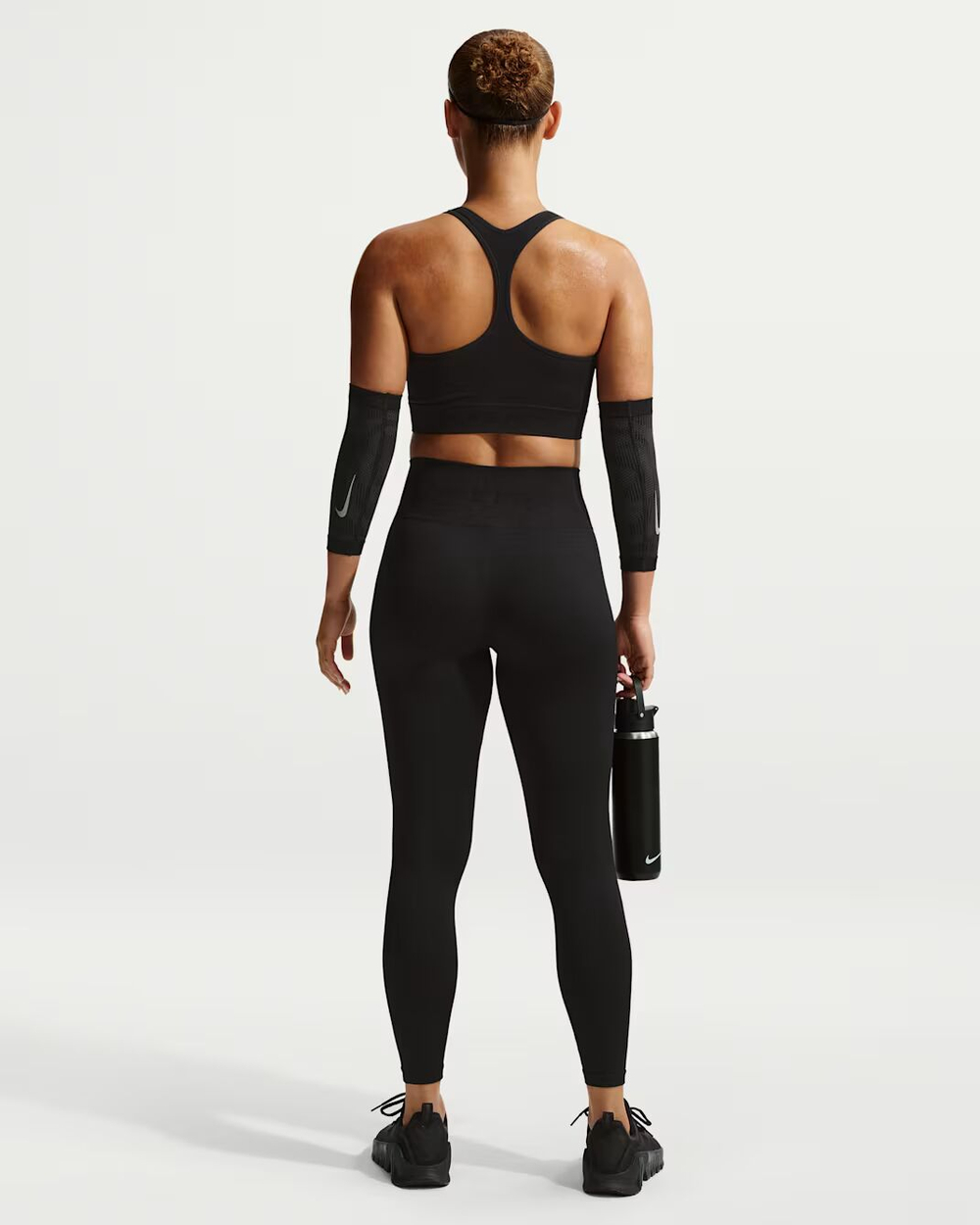 Nike Pro Seamless Женские леггинсы с высокой талией и длиной выше щиколотки - NIKE