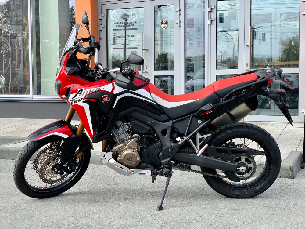 Honda Africa Twin CRF 1000 DCT - 2018 год