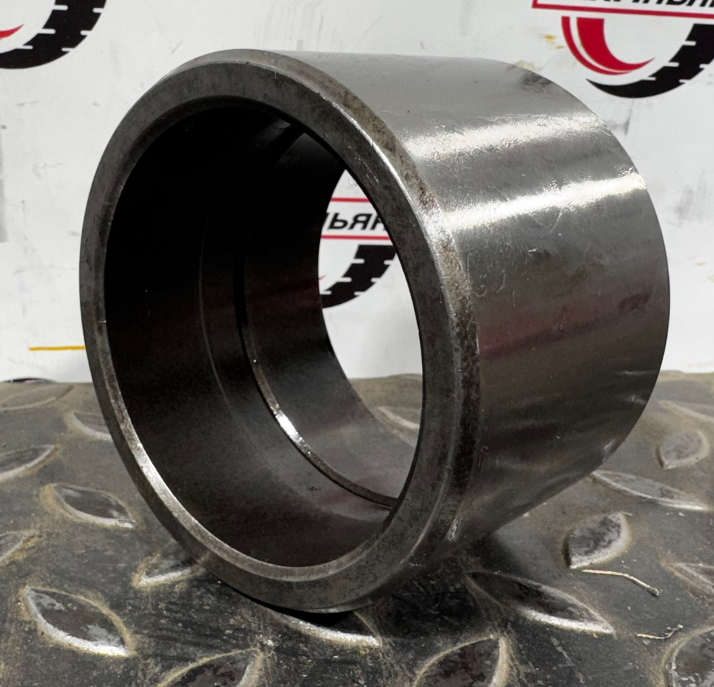 Втулка 707-76-65120