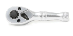Трещотка реверсивная короткая с накаткой 1/2''(L-135мм 72зуб) RockForce##Rock FORCE RF-802426
