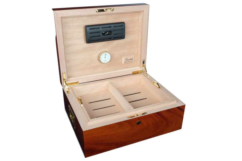 Хьюмидор Gentili  di Mogano на 70 сигар — Красное дерево