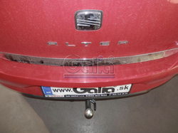 Фаркоп оцинкованный Galia S074A для SEAT Altea 2004-2015, SEAT Leon 2005-2013(паспорт и сертификат в комплекте)(без электрики)