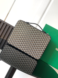 Goyard Compagnon Universel A4