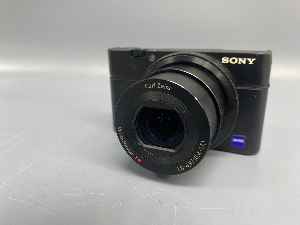 Sony DSC-RX100