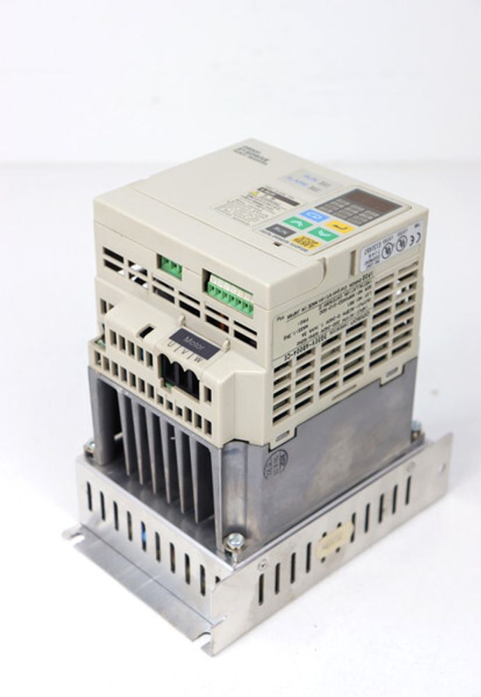 OMRON Yaskawa 3G3EV-AB004-CE