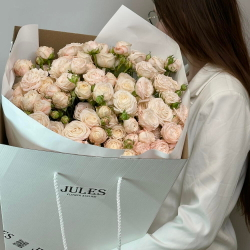 Букет из пионовидных роз «Бомбастик» 25 шт