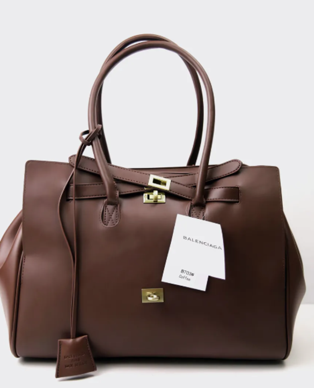 Сумка Balenciaga стильная