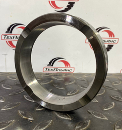 Втулка 17A-50-12181