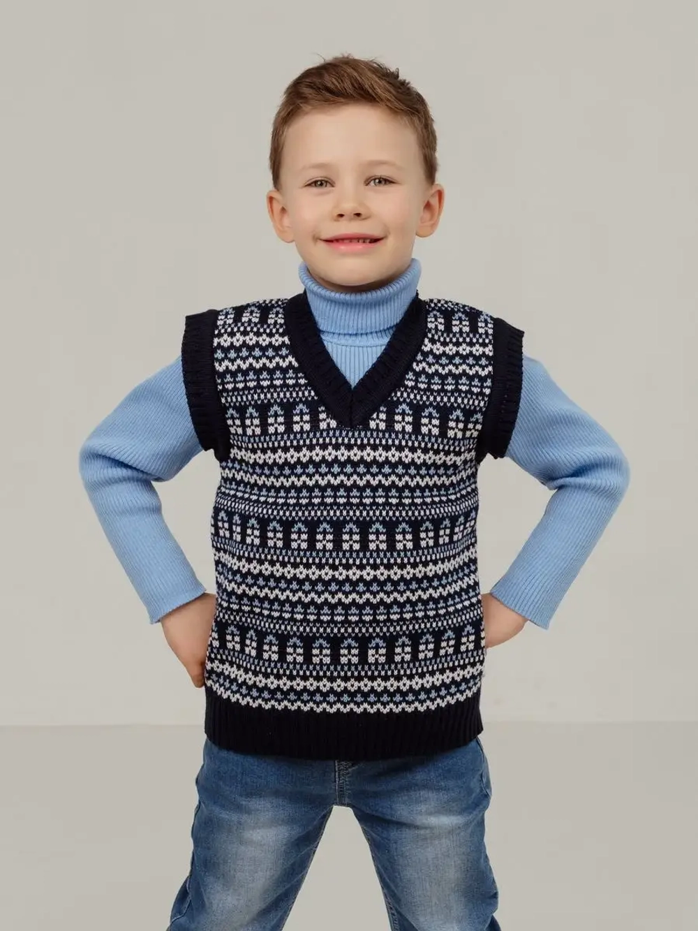 Жилетка вязаная