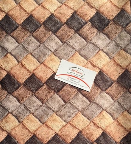 Вязанка с бежевым