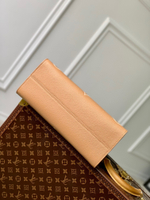 Louis Vuitton OnTheGo MM