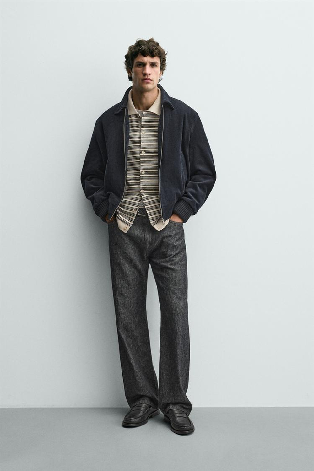 ZARA СТЕГАНАЯ ВЕЛЬВЕТОВАЯ КУРТКА, МОРСКОЙ ТЕМНО-СИНИЙ