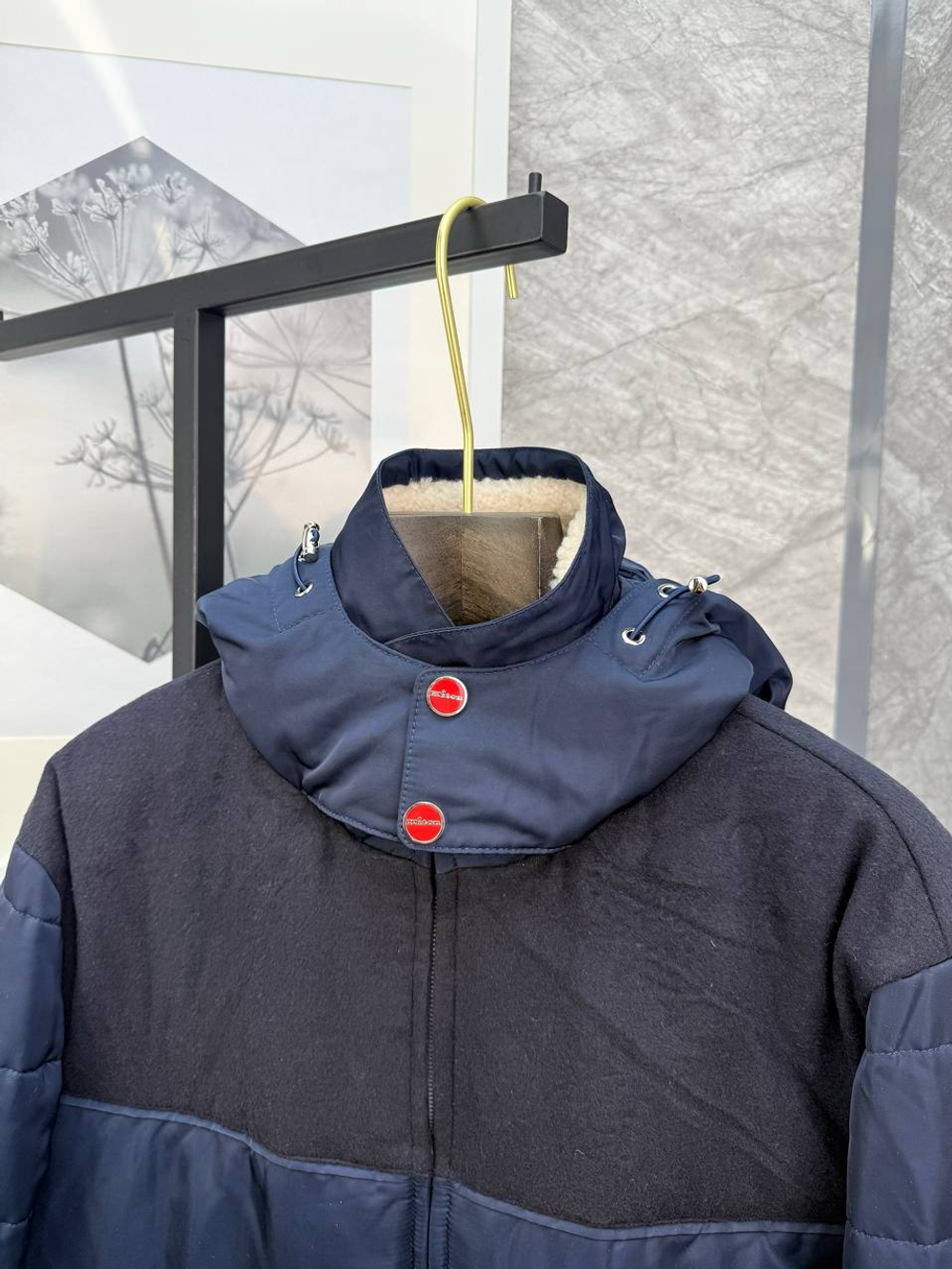 Пуховик Kiton