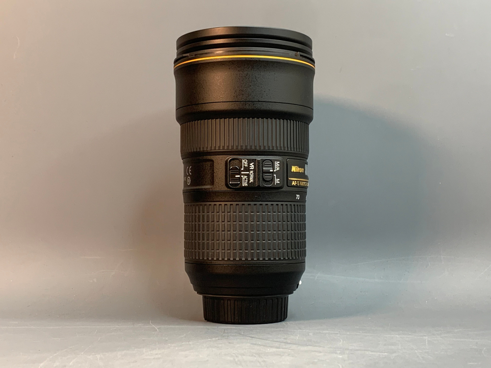 Nikon 24-70mm 2.8E ED VR AF-S Nikkor в состоянии нового