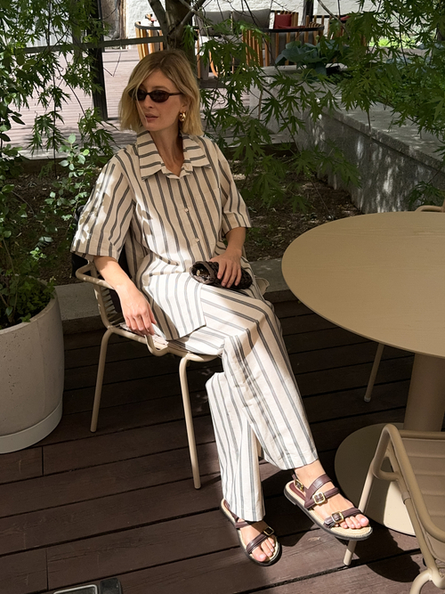 Брюки изо льна на резинке в полоску