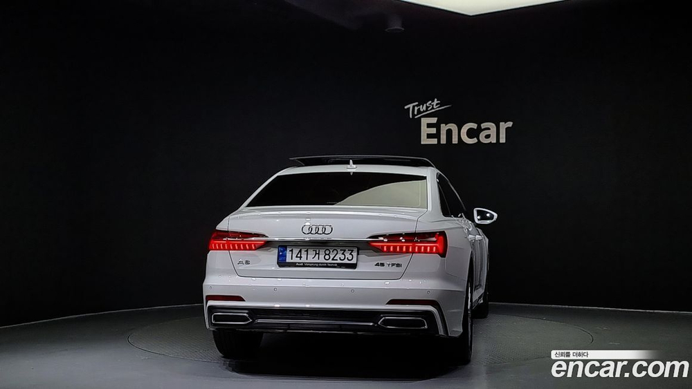 Audi A6 (C8) 45 TFSI Premium (07.2020)