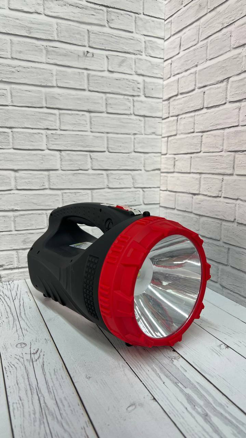 Фонарь переносной Yajia-LUXURY YJ-2827 3W+9LED