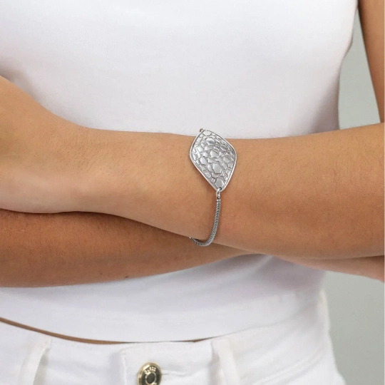 Браслет ORI TAO, Tortuga, текстурированный металл, OT24.1-13-69092 (серебристый)