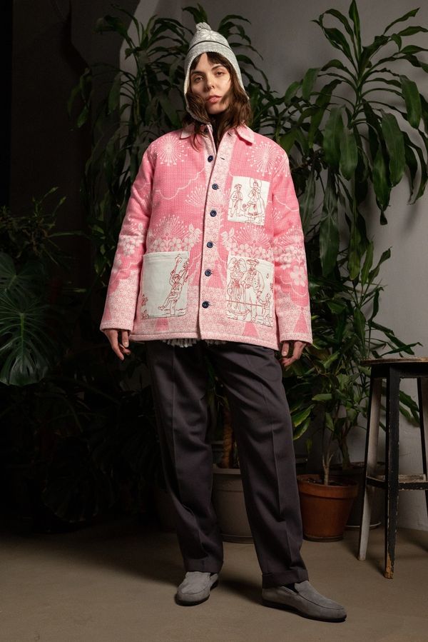 Куртка с Кокеткой / Yoke розовая - фото 3