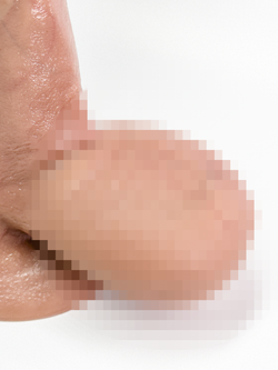 Фаллоимитатор на присоске с мошонкой №3 SGAN 3,5X21, телесный (16 см рабочая длина)