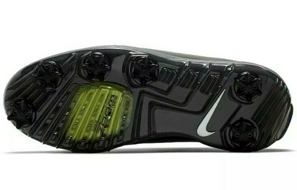 Кроссовки Nike Air Zoom Victory Tour