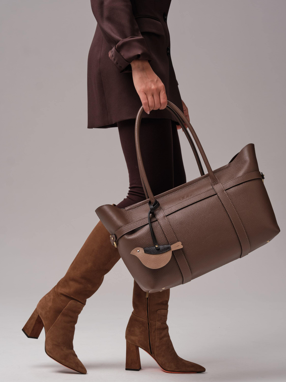 Женская кожаная сумка DBR 31229 коричневый какао