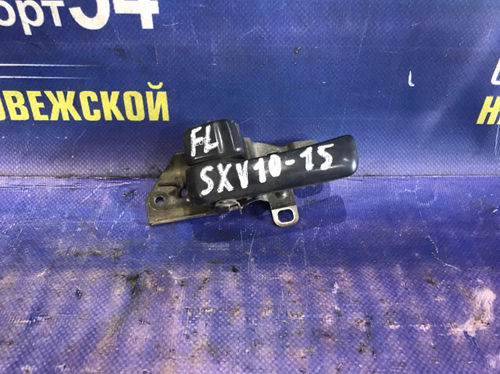 Ручка двери передней левой салонная TOYOTA CAMRY 1995