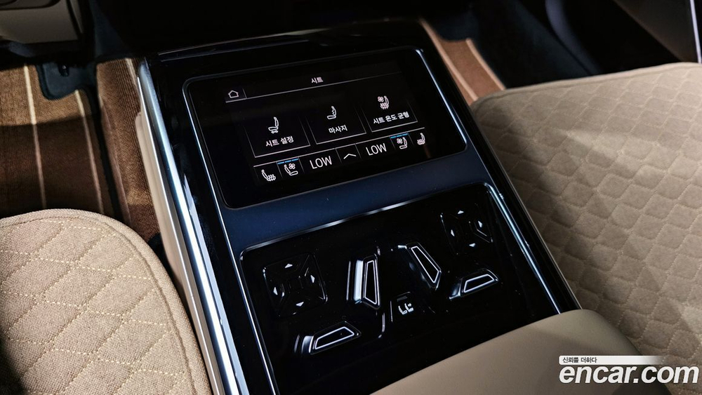 Audi A8 (D5) 60 TFSI Quattro LWB (12.2021)