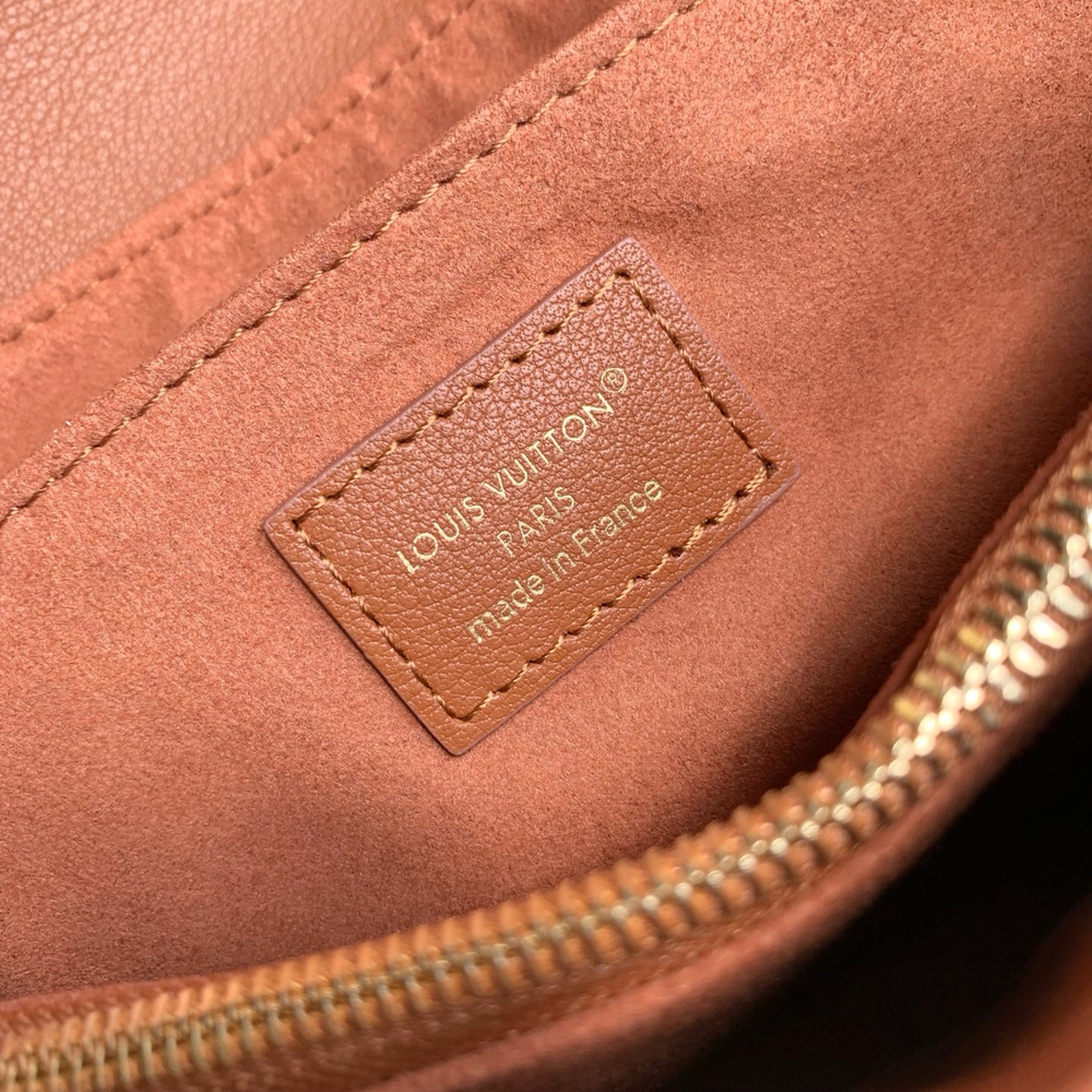 Louis Vuitton Madeleine BB