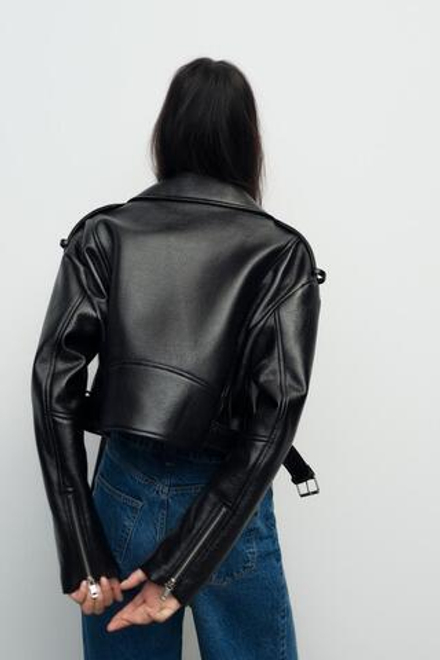 ZARA КУРТКА В БАЙКЕРСКОМ СТИЛЕ ИЗ БЛЕСТЯЩЕЙ ТКАНИ, ЧЕРНЫЙ